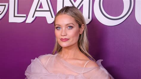 ‘Love Island’ Host Laura Whitmore Steps Down - entertainmentnews4u.com