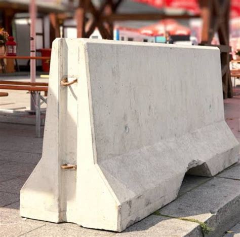 Precast Concrete Barrier - Concrete Barrier Block Latest Price, Manufacturers & Suppliers