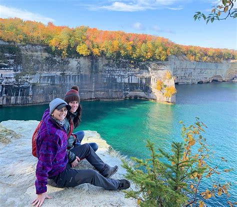 Kayaking Pictured Rocks: A Gem in Michigan's Upper Peninsula