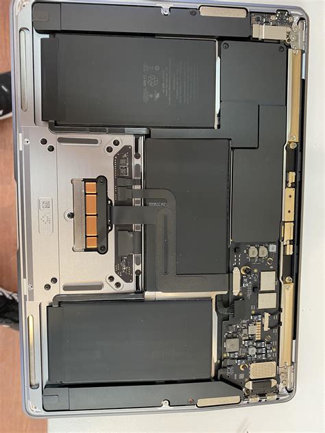 A2337 MacBook Air motherboard repair – Logicboard | MT Systems