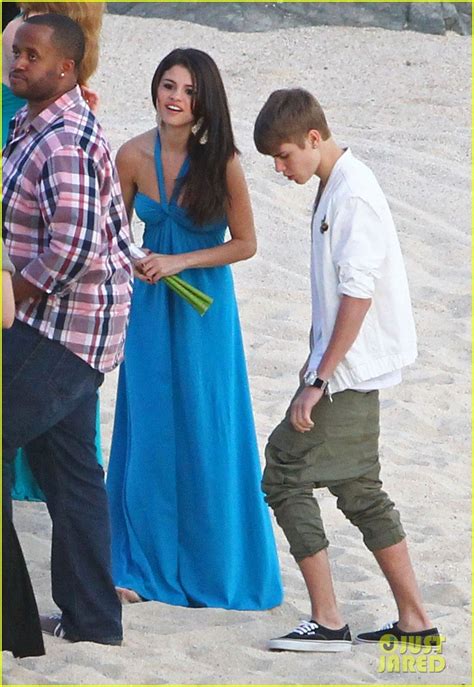 Selena Gomez & Justin Bieber: Friend's Wedding in Mexico!: Photo ...