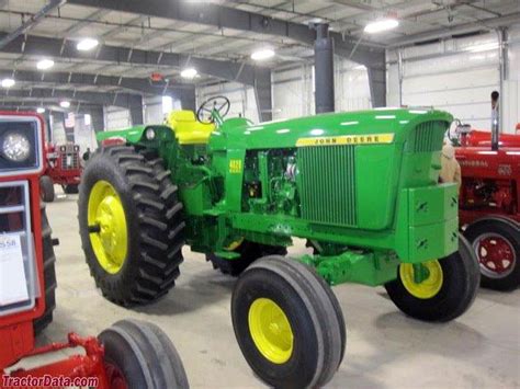 TractorData.com John Deere 4520 tractor photos information