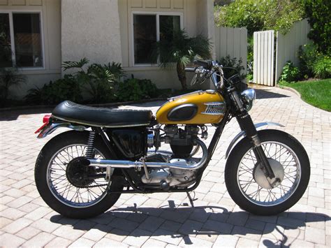 1965 Triumph TR6SC Motorcycle // Vintage, Classic and RARE // 650cc DESERT SLED