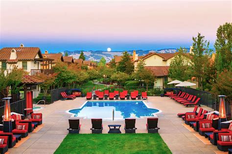 Hotel Day Passes in Sonoma | Hotel Pool Passes Starting at $25 | ResortPass