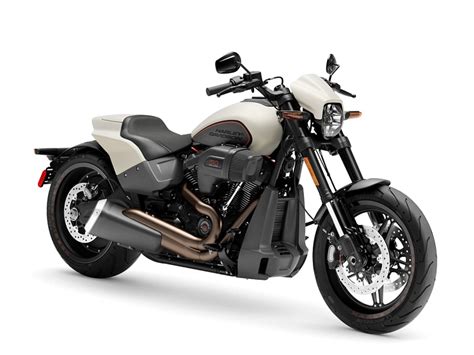 Harley-Davidson FXDR 114 - Specs, Top Speed, Horsepower ⏲️