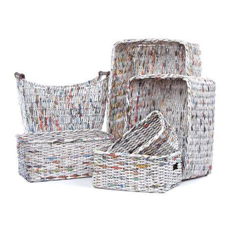 RECYCLED NEWSPAPER MAGAZINE BASKET & STORAGE BASKETS (Definitely need ...