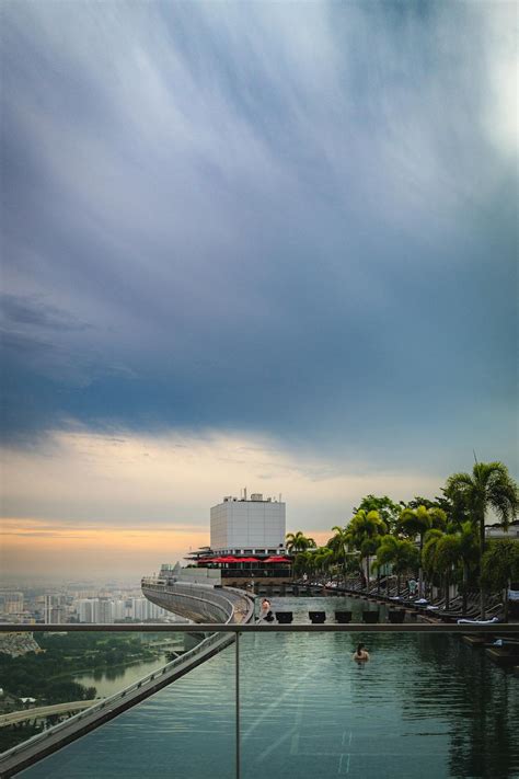 Infinity Pool at the Marina Bay Sands Hotel · Free Stock Photo