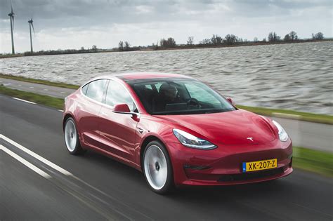 Tesla Model 3 Performance 2019 review | Autocar