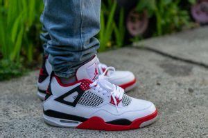 Air Jordan 4 Fire Red Review