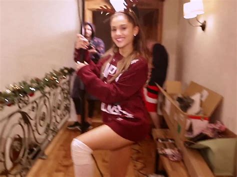 Ariana Grande: Santa Tell Me Screencaps -02 | GotCeleb