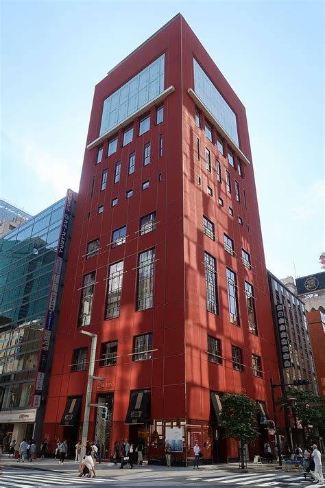 Shiseido Building Tokyo by Ricardo Bofill - e-architect