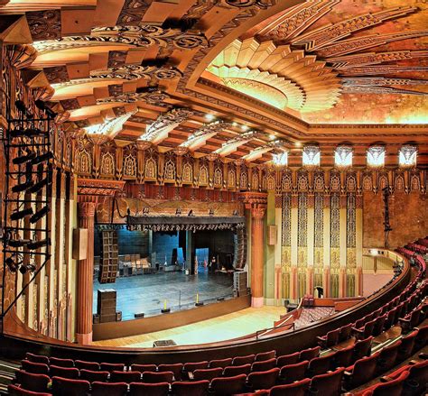 Los Angeles Theatres: Wiltern Theatre: auditorium