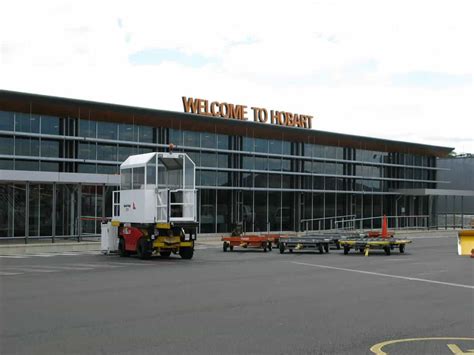 Hobart Airport | Tourist Attractions | Discover Tasmania