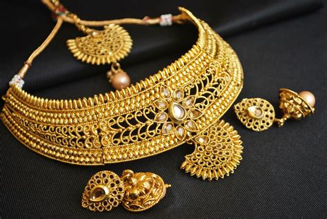 Top 9 Best Jewelry Brands in India - TheBuzzQueen.com