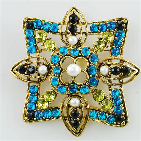 Antique Brooch