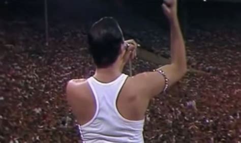 Freddie Mercury Live Aid: His SECRET 'trick' to winning over the crowd – Did you spot it ...