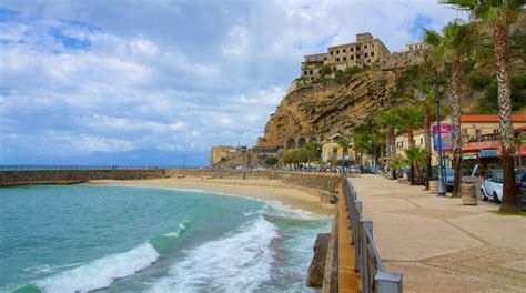 Pizzo Beach in Italy | Expedia.co.in