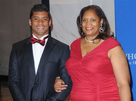 Russell Wilson Parents: Quarterbacking a Family Legacy — citiMuzik