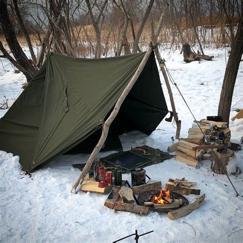 Pin by Gustavo Abargues on Supervivencia | Bushcraft, Bushcraft camping, Winter camping