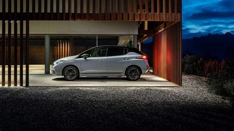 2022 Nissan Leaf Debut With Fresh Look In Europe - Automotive News