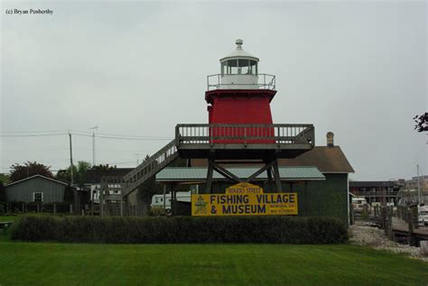 Two Rivers Lighthouse - Two Rivers, Wisconsin