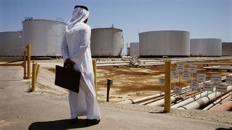 Saudi Aramco pledges $75 billion dividend in 2020 as oil giant revs up ...