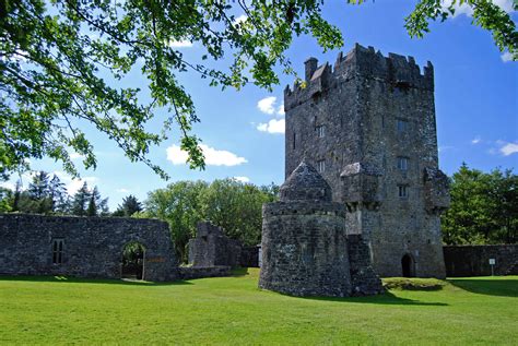 10 Sensational Places You Should Visit In Galway, Ireland. - Irish Around The World