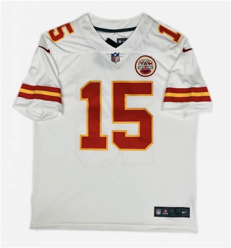 Patrick Mahomes Signed Chiefs Nike Limited Jersey (Fanatics) | Pristine ...