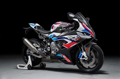 BMW M1000RR: BMW’s First “M” Motorcycle – Autowise