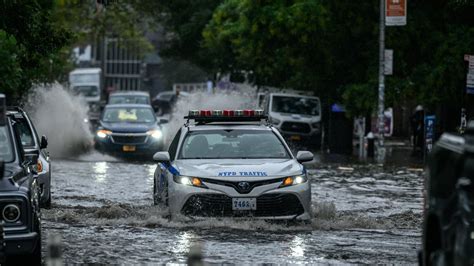 Flash flooding in New York City halts train lines, cancels hundreds of flights - MarketWatch