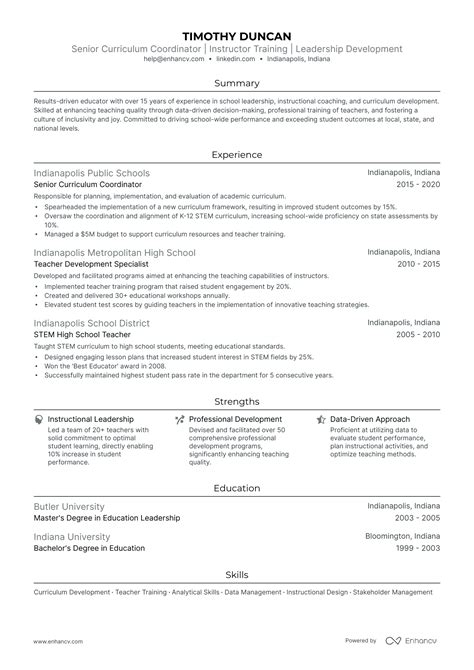 5 High School Academic Resume Examples & Guide for 2024