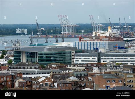 Southampton City centre, England - rooftop view Stock Photo - Alamy