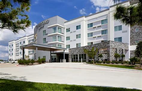 Courtyard by Marriott Houston Intercontinental Airport, Houston : -24% ...