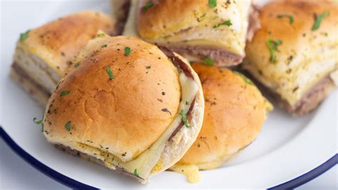 Easy Roast Beef Sliders Recipe