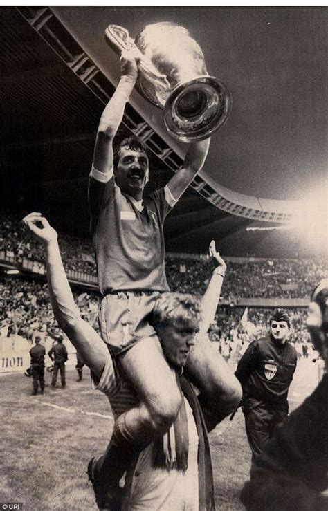 Pin by Neil Hughes on European Cup Final 1981 | Real madrid, Liverpool ...