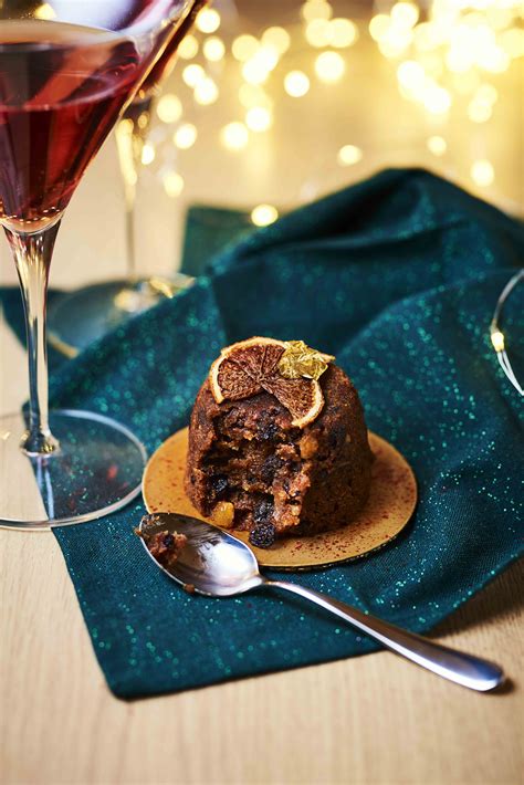 Vegan Christmas Pudding Recipe - Veggie LAD