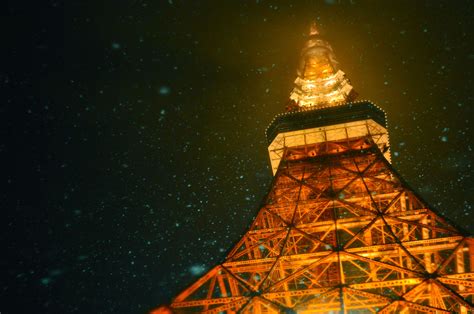 snowy night of Tokyo Tower - Tokyo, Japan | Tokyo tower, Tower, Eiffel tower