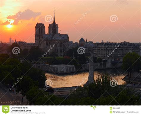 Sunset Over Notre Dame De Paris and the Seine River Stock Image - Image ...