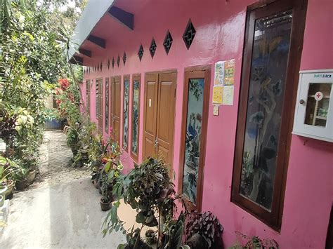 Joice Homestay in Banyuwangi | 2023 Updated prices, deals - Klook ...