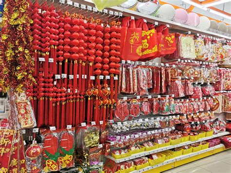 Here's where in S'pore to buy CNY decorations from S$0.50 so you can ...