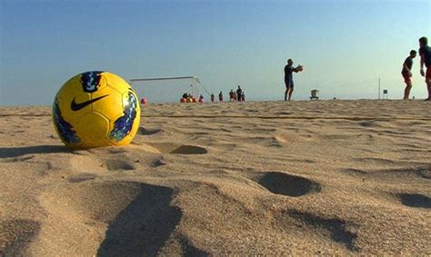 Primeiro Mundial de Futebol de Areia Raiz começa na próxima terça