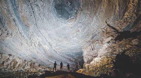 Hang Tien cave discovery 1 day tour | localvietnam