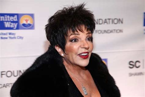 Liza Minnelli Recovering After Back Surgery – Celeb Zen