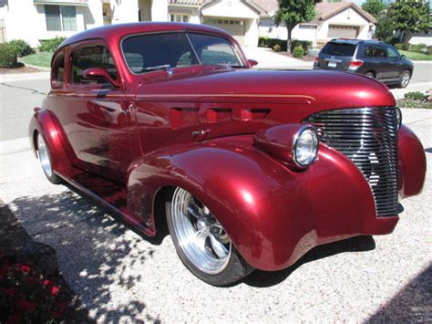 1939 Custom 2DR Chevrolet Coupe for sale: photos, technical specifications, description