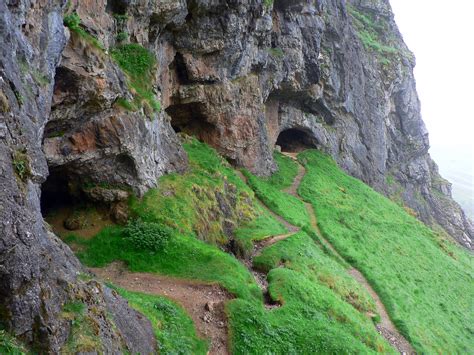 File:Scotland Inchnadamph Bone Caves.jpg - Wikipedia
