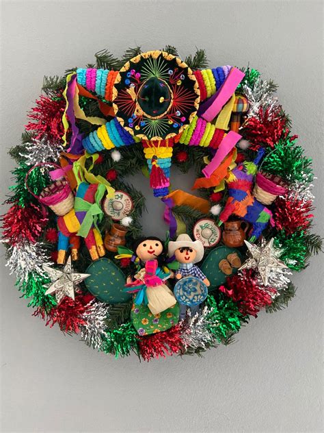 Mexican Christmas Decorations, Xmas Deco, Wreath Ideas, Fix You ...