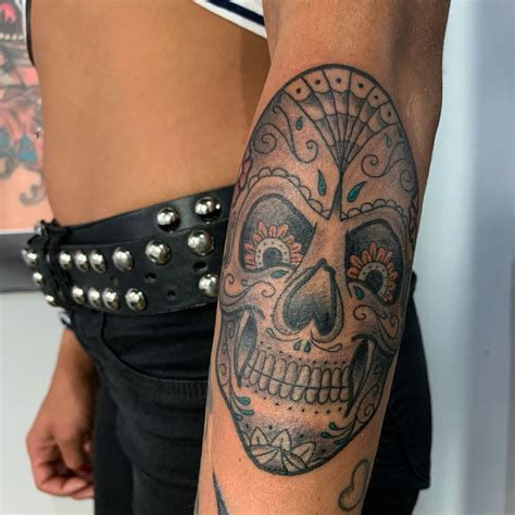 Skull mexican tattoo | Tattoos, Mexican tattoo, Polynesian tattoo