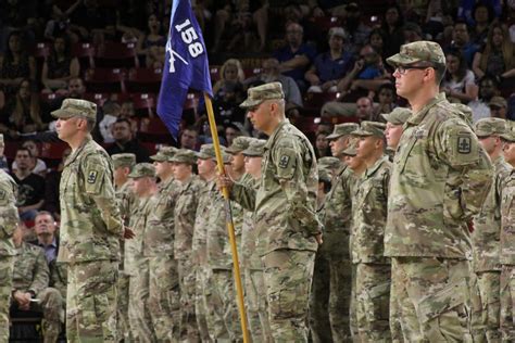 Ducey Speaks At Arizona National Guard Deployment Ceremony | Fronteras