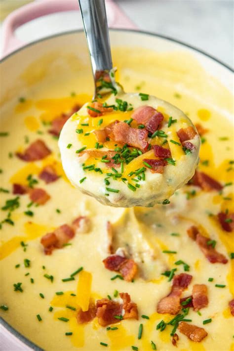 The BEST Loaded Potato Soup | Easy Dinner Ideas