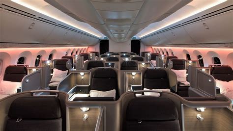 Qantas unveils its first 787-9 Dreamliner